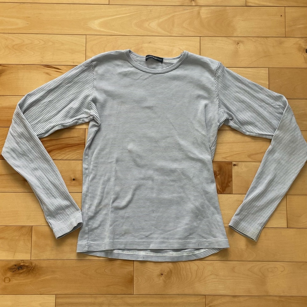 Brandy Melville Gray and White Striped Tee
